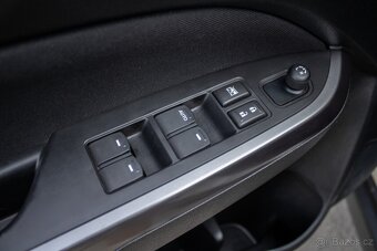 Suzuki Vitara 1.4 BoosterJet Mildhybrid 4WD - 15