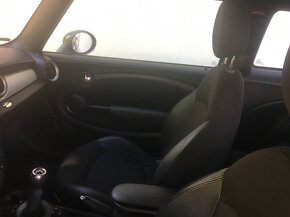 MINI Cooper R56 1.6i 90kW - REZERVACE - 15