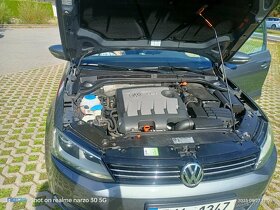 VW Jetta - 15