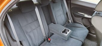 Honda Civic 1.8i - 15