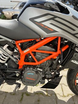 Ktm 125 duke - 15