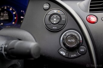 Honda Civic 1,4i-VTEC 73kW - 15