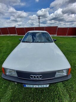 Audi 100 rok 1989  1.8 Automat - 15