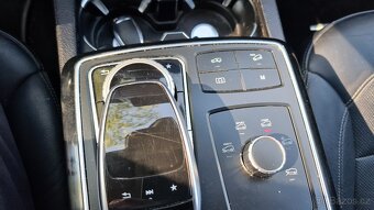 Mercedes Benz GLE 350d. - 15