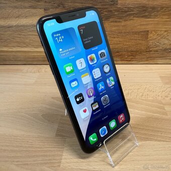 iPhone XR 64GB, černý (12 měsíců záruka) - 15