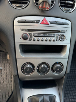 Peugeot 308 1.4 16V VTi Confort - 15