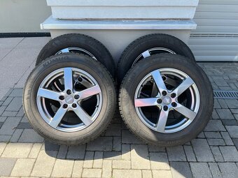 Peugeot 5008 1,6 PureTech 180k EAT8 12/2019 79 000km - 15