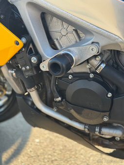 Aprilia Tuono V4R - 21k najeto, původ ČR - 15