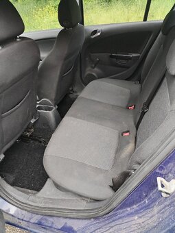 Opel Corsa D 1.0 2009 - 15
