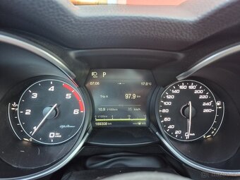 Alfa Romeo Stelvio 2.2 JTDM Super Q4 - 15
