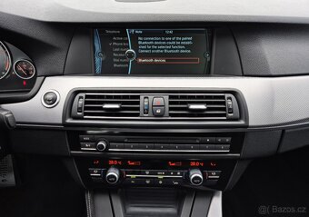 BMW 528i F11- M-PAKET-MANUÁL-190KW-84TIS.KM-6-VÁLEC-TOP STAV - 15