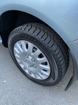 Škoda Fabia 1  1,4 MPI 44kW najeto 151 000km - 15