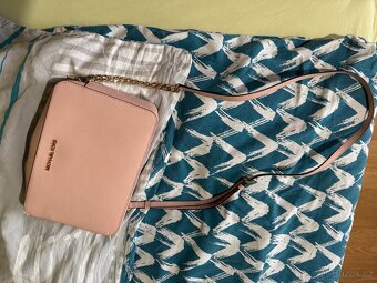 Michael Kors kabelka - 15