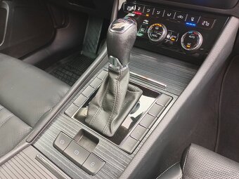 Škoda Superb 3 Combi Premium Edition 2.0TDI 110kW DSG Matrix - 15