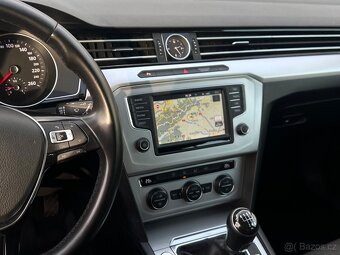 VW PASSAT B8 - PARKOVACÍ KAMERA, ADAPTIVNÍ TEMPOMAT - 15