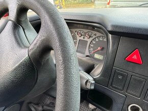 Volkswagen transporter kombi - 15