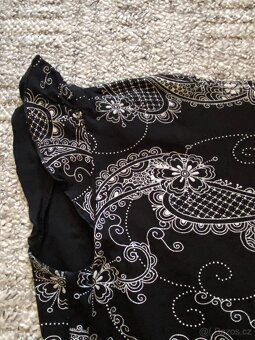 Nová dámská halenka New Look s motivem - M, viskóza - 15