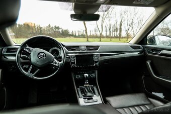 ŠKODA SUPERB  L&K  MAX VÝBAVA - 15