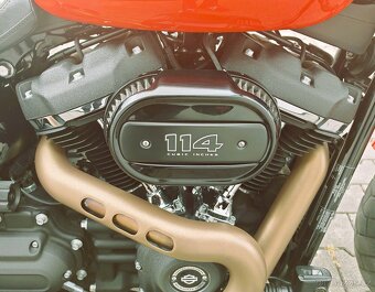 HARLEY DAVIDSON FAT BOB 114 -PERFORMANCE ORANGE-LIMITED - 15