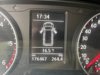Volkswagen Transporter T6 2,0TDi 110kW LONG 8míst - 15