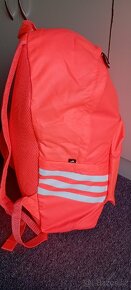 Nový neon růžový batoh zn."ADIDAS" - 15