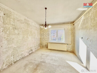 Prodej rodinného domu se zahradou, 1353 m², Dobříkov - 15
