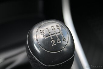 Hyundai i30 1,4 CVVT NOVÉ V ČR,TRIKOLOR,2012 - 15