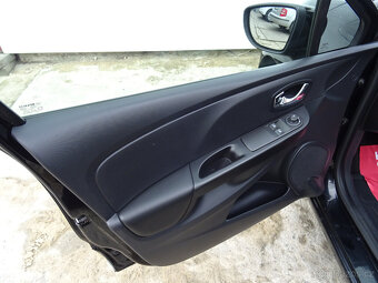 Renault Clio 1.2i,54kW,S.kniha,navi,klima,ESP - 15