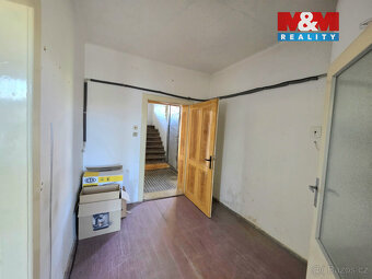 Prodej bytu 3+1, 98 m², Krnov, ul. Partyzánů - 15