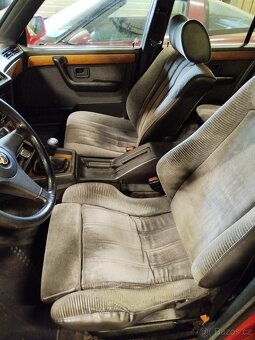 BMW e23 735i - 15
