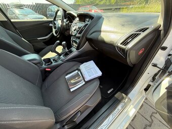 FORD FOCUS ST-LINE  1.6 16V  110 KW  KAMERA NAVI - 15