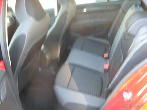 Škoda Fabia  III 1,2 tsi, panorama, colorline - 15
