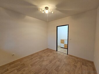 Pronájem bytu 3+1 s balkonem, Tyršova, Bělá pod Bezdězem - 15