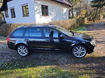 Škoda Octavia combi Joy 2.0Tdi tažné výhřev - 15
