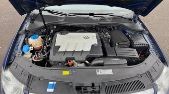 VW Passat 2.0 TDi Comfortline CR - 15