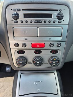 ALFA ROMEO GT 2004 3.2 V6 177kW BUSSO,MANUÁL,TEMPOMAT - 15