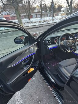 Mercedes-Benz E-Class 220D 2018 - 15