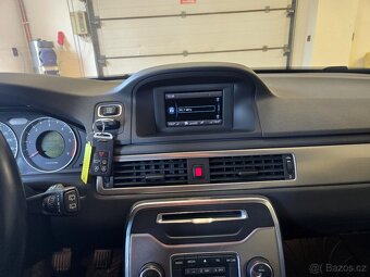 Volvo V70 2,0D4 120kW 5-tivalec 134000km - 15