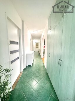 Dva rodinné domy se zahradním domkem a zahradou 903 m2, Mari - 15