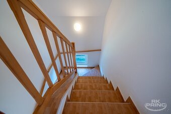 Rodinný dům 5+1 na pozemku 1.005 m2 Poříčany, okr. Kolín. - 15