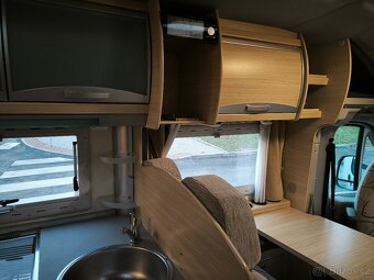 Obytné auto Granduca Roller 3.0JTD 90tis.km, klima,Solary - 15