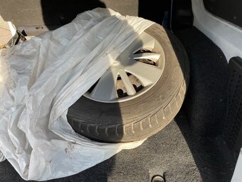 Prodám Nissan NV200 1.5 dCi 81 kW, najeto 102000 km - 15