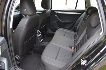 PRODÁM ŠKODA OCTAVIA 1.5TSI DSG CNG COMBI 2021 - 15