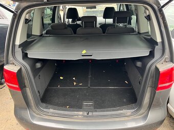 Touran 1T3 1.6 TDI 77kW - díly z vozu - 15