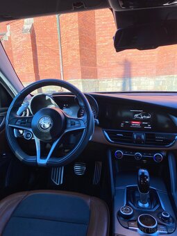 Alfa Romeo Giulia 2,2 JTDm SquadraTunning 183 kW - 15