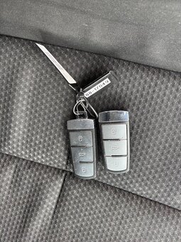 Predám VW passat combi 1,6i plus cng - 15