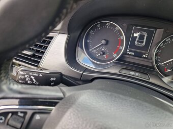 Škoda Fabia 3 Style 1,2 TSI 66 KW,digiklima,frontassist,LED - 15