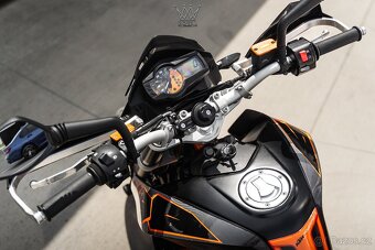 KTM 690 Duke - 15