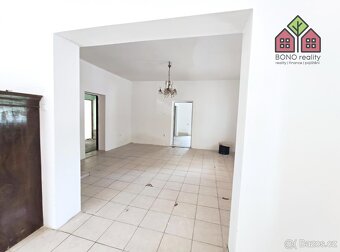 Prodej RD 6+1 s menší zahrádkou, pozemek 559 m2, obec Volfar - 15