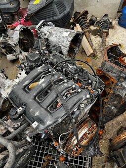 Prodám funkční motory. levný - 15